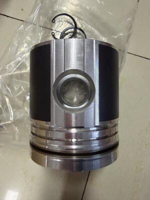 PU126TI エンジンのスペアパーツ ピストン,ライン,メインベアリング+棒ベアリング,吸入/排気バルブなど